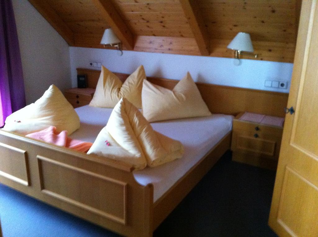 Hotel Loffele Weissbriach Δωμάτιο φωτογραφία